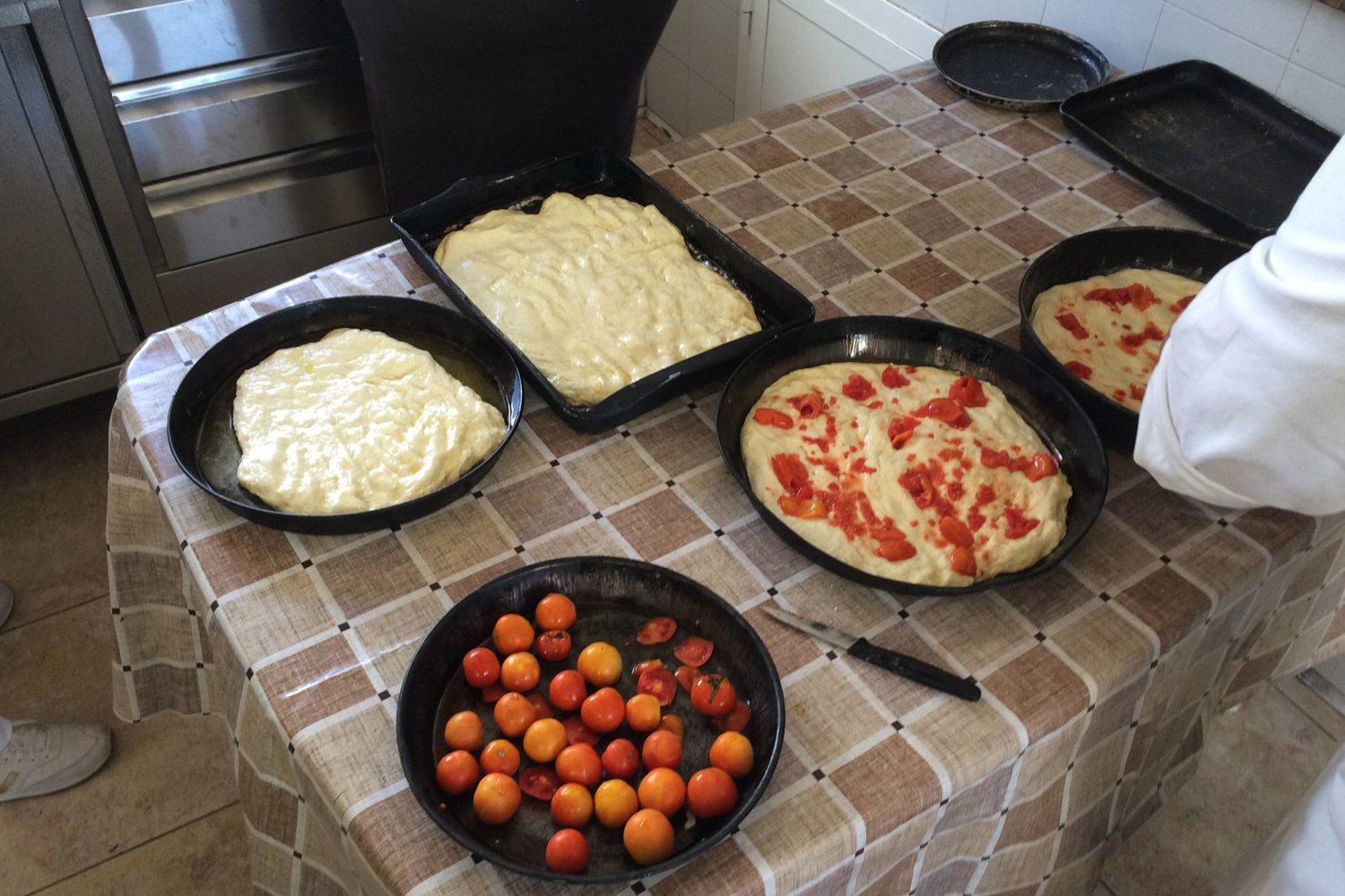 Focaccia cookery course in Puglia