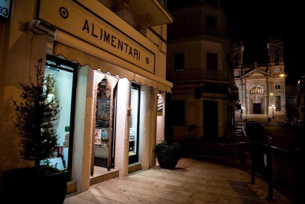 Ancient delicatessen of the Alberobello course