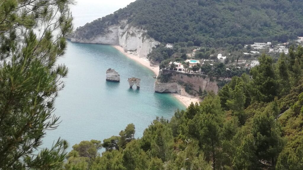 Baia delle Zagare Faraglioni Spiaggia Baia delle Zagare Gargano Puglia